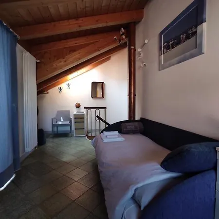La Casa A Chiocciola Between And Mountains